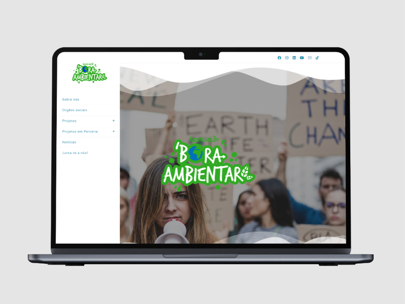 Website Clínica Dentária